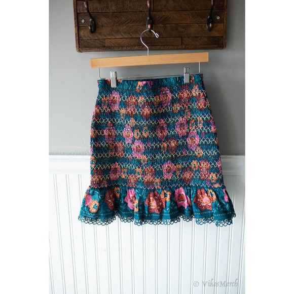 Anthropologie Farm Rio Flounce Mini skirt size XS NEW - Picture 4 of 5